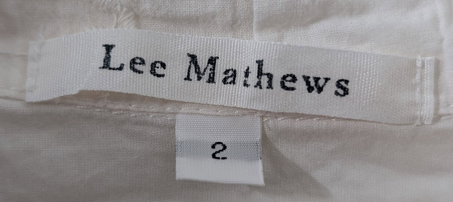 Lee Mathews White Embroidered Short Sleeve Button-Down Blouse - Size 2 - Image 3