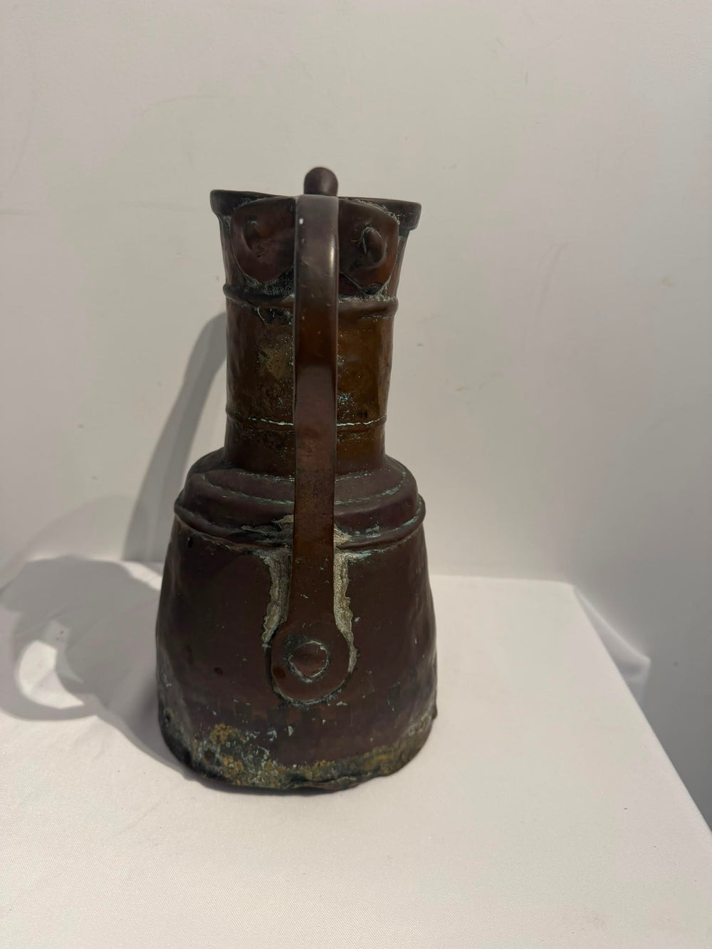 Vintage Hand-Hammered Copper Ewer Pitcher Decorative Metalware - Image 2