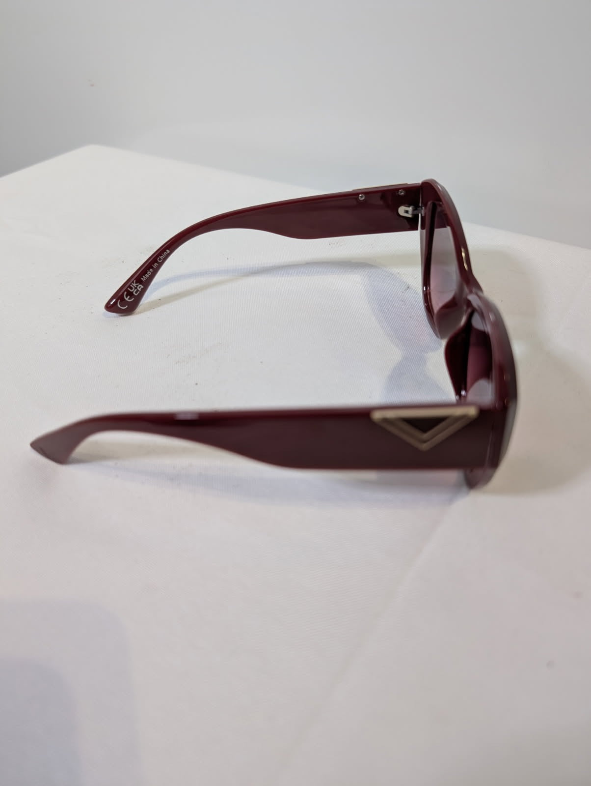 ALDO Cat Eye Sunglasses Burgundy - Image 2