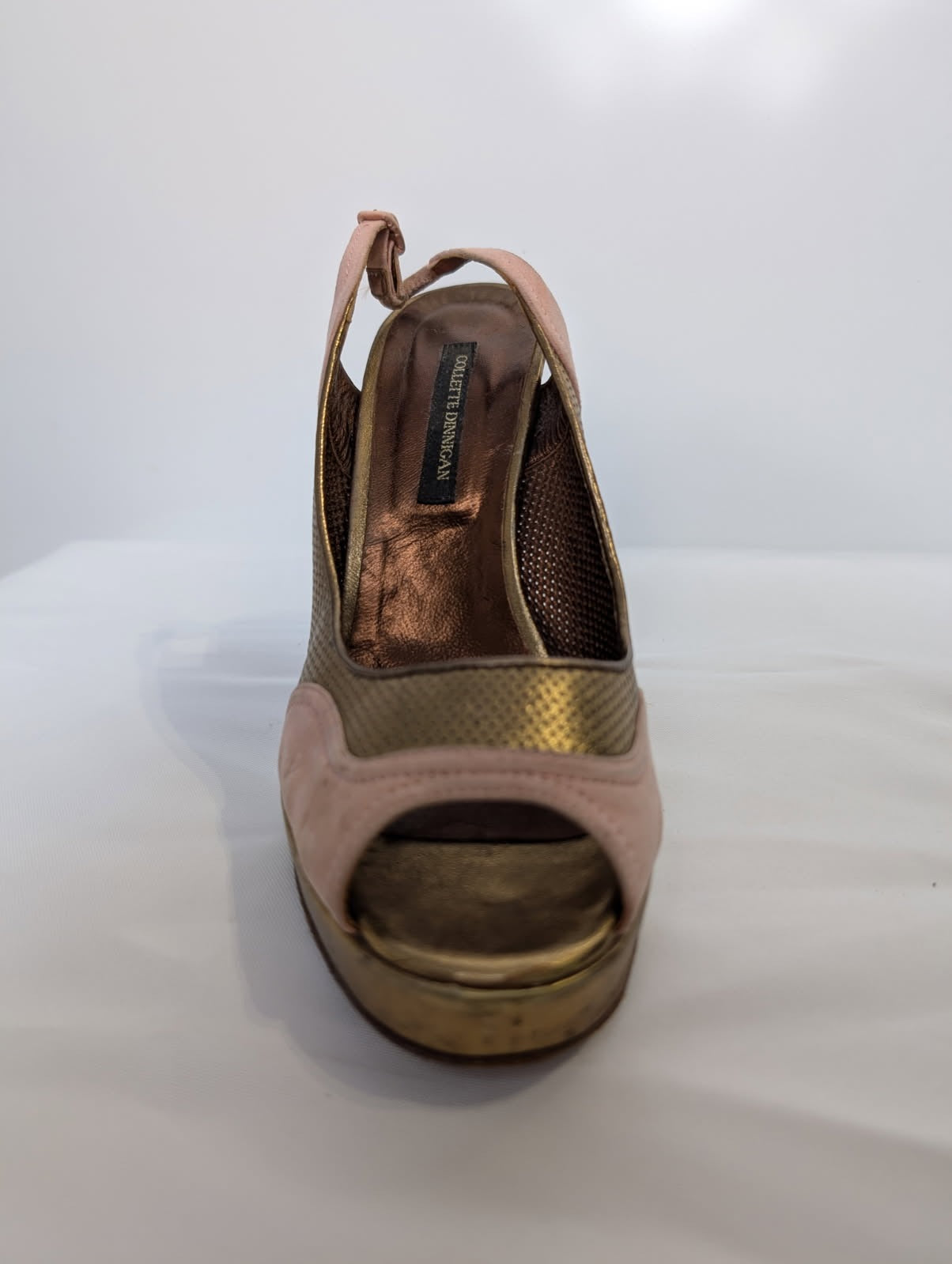Collette Dinnigan Gold Metallic and Pink Suede Peep Toe Slingback Heels EU 41 - Image 2