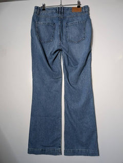 Gerard Darel Mid-Rise Patch Pocket Flare Jeans Blue Denim - Image 2