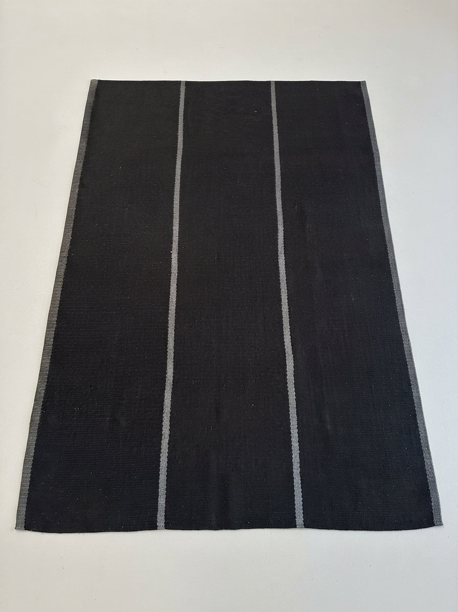 Flatwoven Area Rug Black & Grey Striped 4m x 3m - Image 1