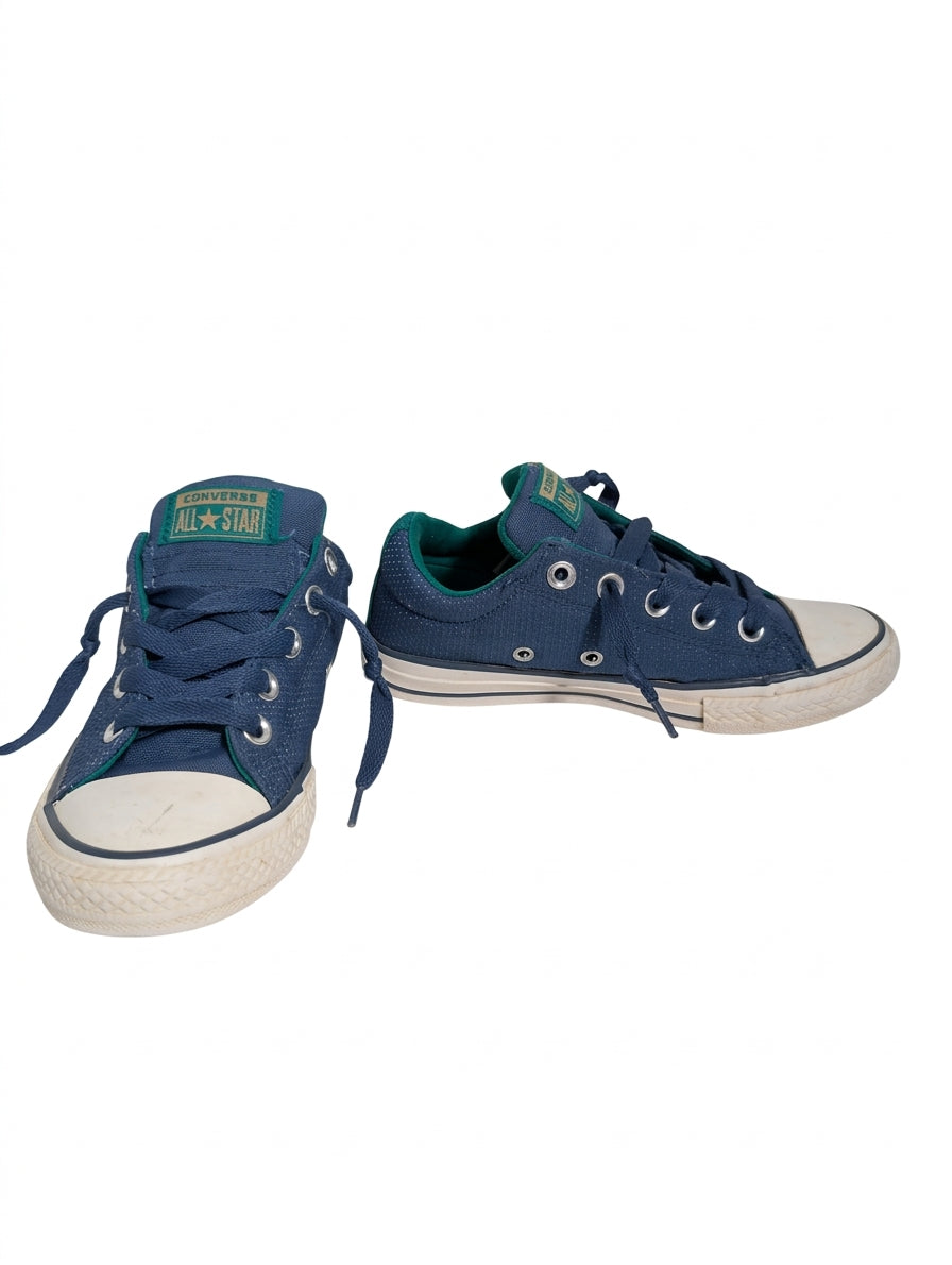 Converse Chuck Taylor All Star Low Top Navy Blue Junior US 1 - Image 1