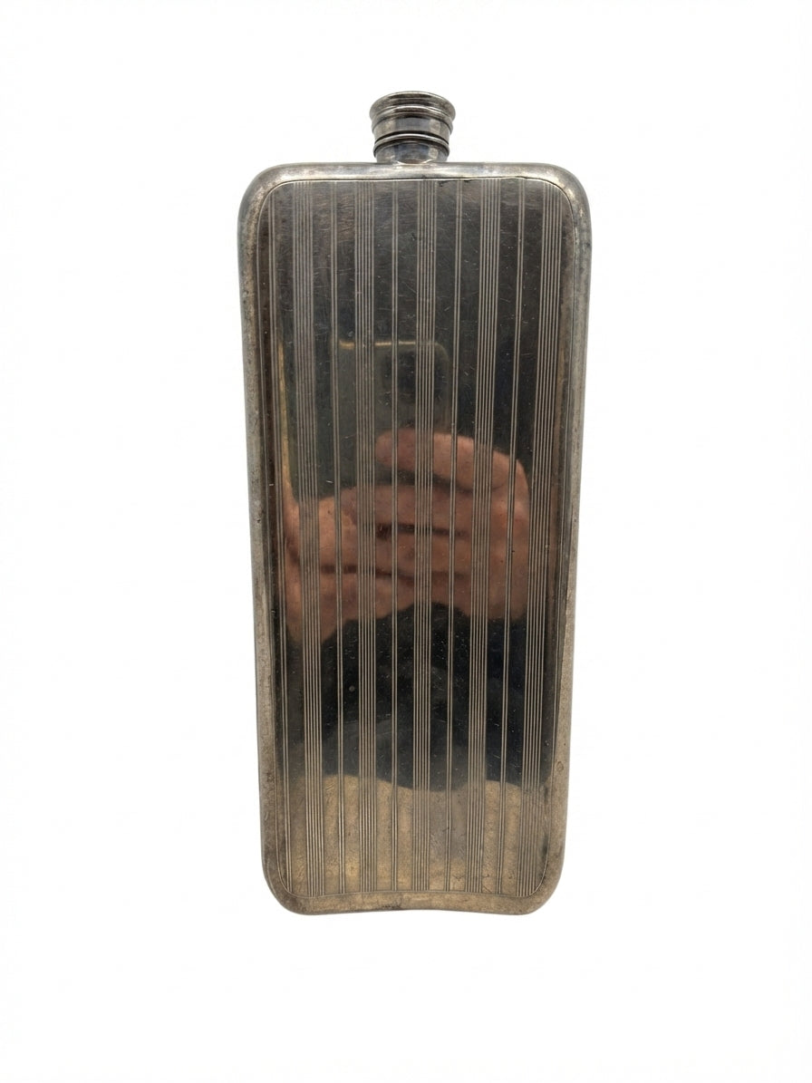 Silver Plated Hip Flask 21oz Large Engine Turned Made in England Vintage - Image 1