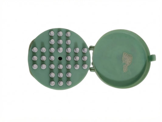 Vintage Pok-Et Solitaire Travel Board Game Green - Image 1