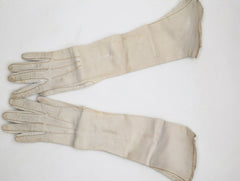 Vintage Opera Length Gloves - Elegant Cream Glace Kid Leather - Image 1