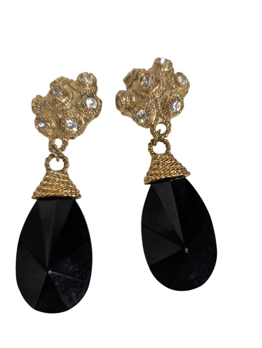 Vintage Gold Tone Textured Rhinestone and Black Teardrop Clip-on Earrings - Image 1