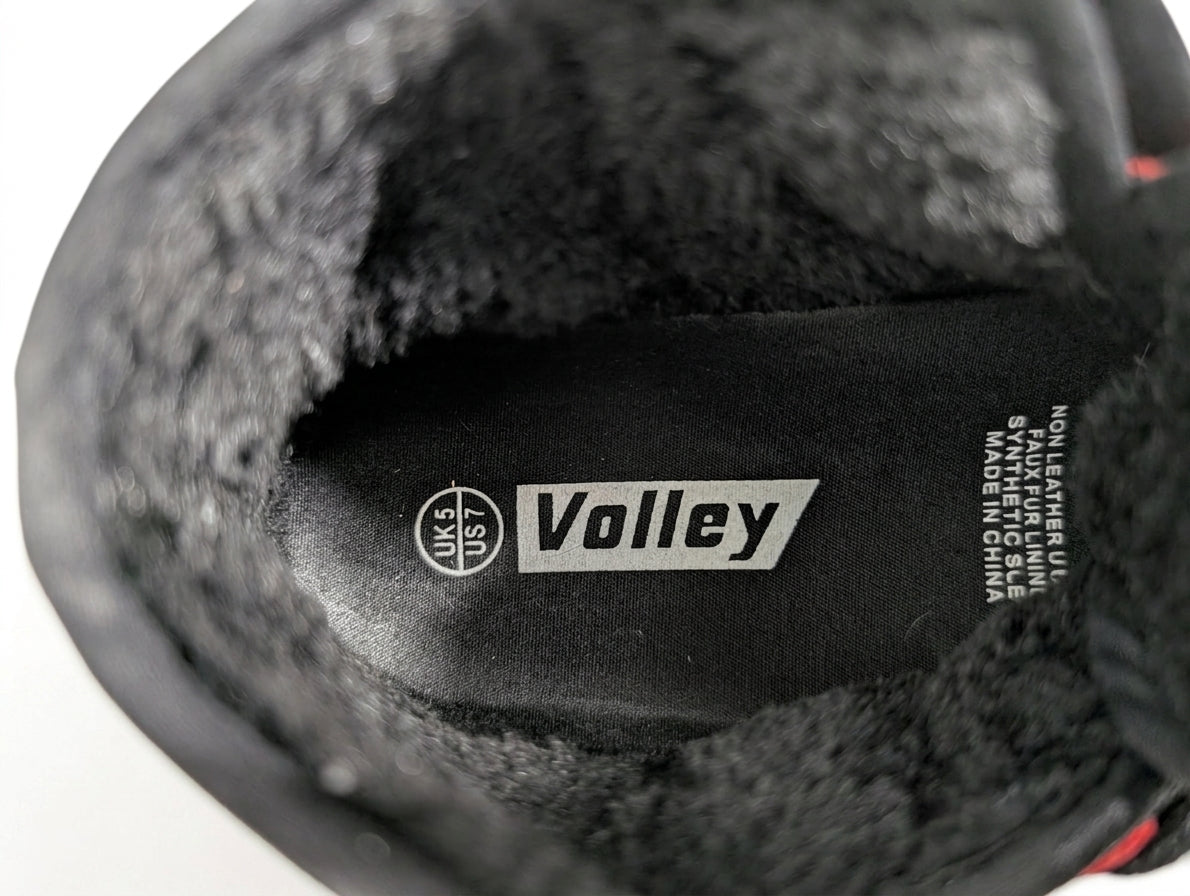 Volley High Leap Sneakers Black Faux Fur Lined US 7 - Image 2