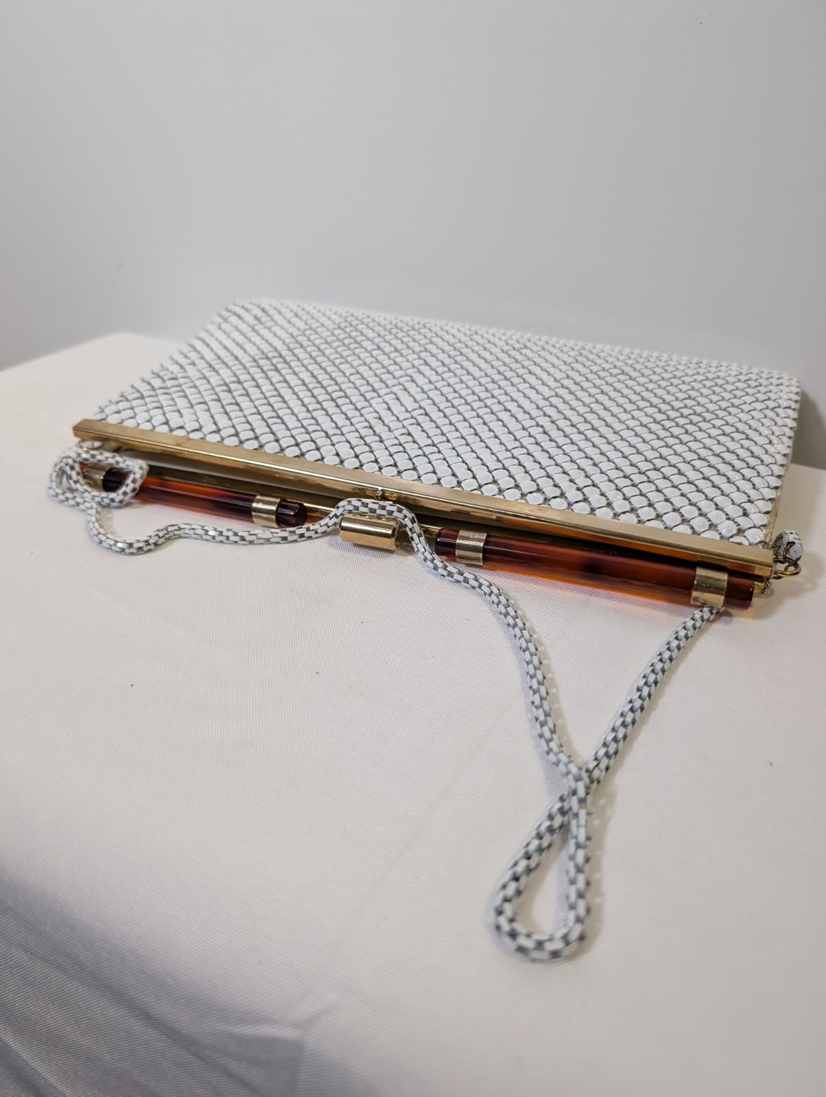 Whiting & Davis Vintage Mesh Evening Bag White with Tortoiseshell Accents - Image 2