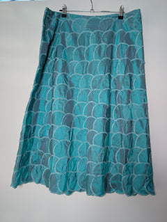 Sarissa Silk Scalloped Applique Skirt Teal Iridescent XL - Image 4