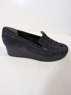 Robert Clergerie Suede Wedge Loafers Navy Perforated EU 38 - Image 11