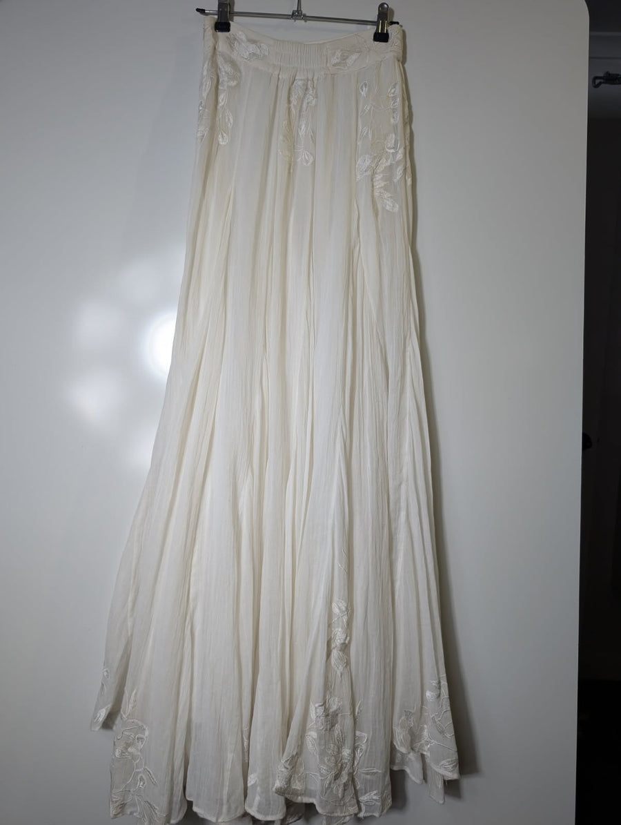 Hemant & Nandita Embroidered Cotton Maxi Skirt White - Image 11