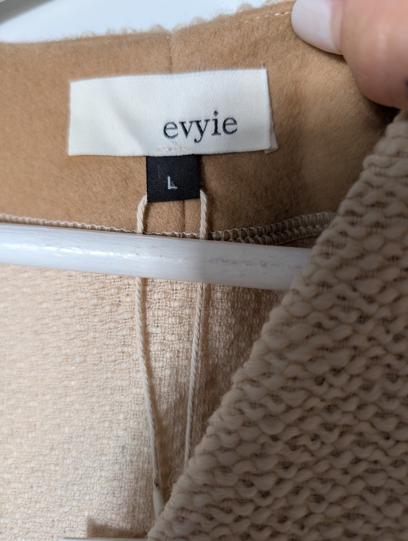 Evyie Textured Open Front Vest With Tie Waist Beige Size L - Image 5