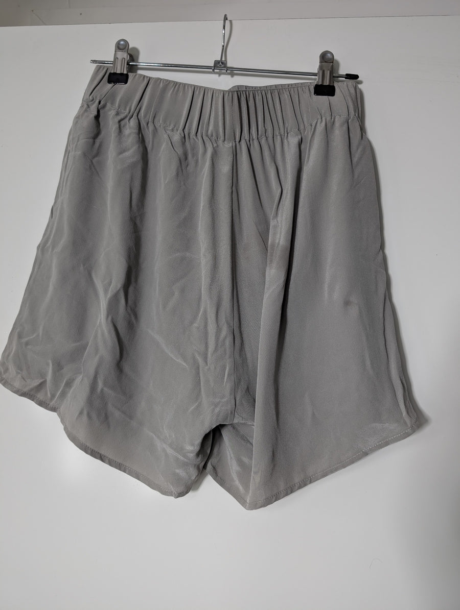 Grana Silk Elastic Waist Shorts Grey Women's Size Small - Image 3
