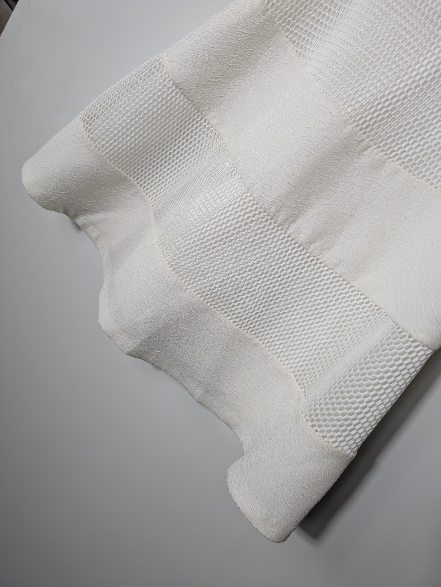 Ann Taylor Fit and Flare Dress White Sleeveless Textured Mesh Panel Size 6 - Image 3