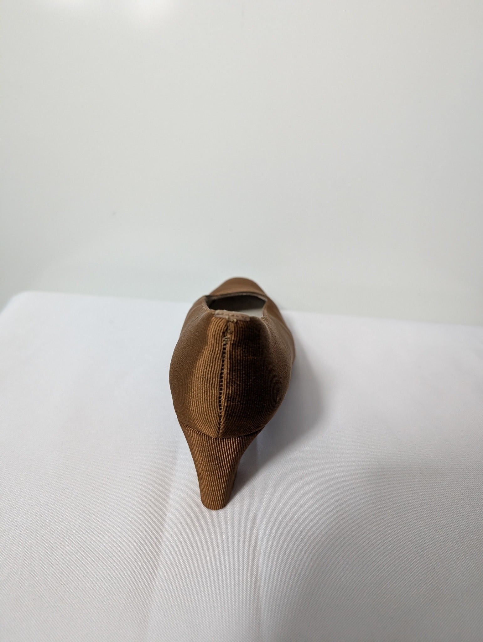 Robert Clergerie Vintage Grosgrain Ribbon Pumps Brown EU 36 - Image 4