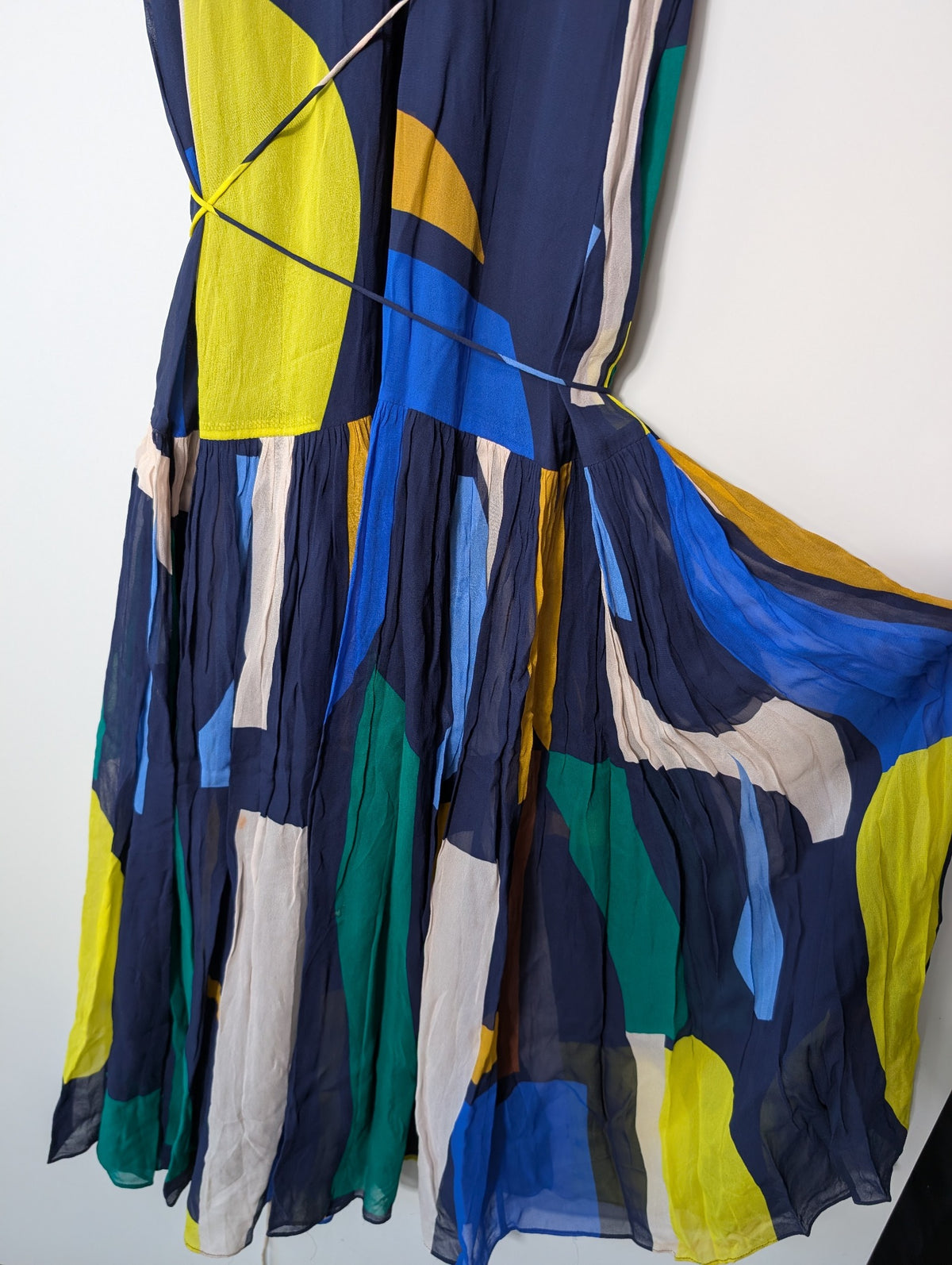 Ginger & Smart Abstract Print V-Neck Maxi Dress Size L - Image 3