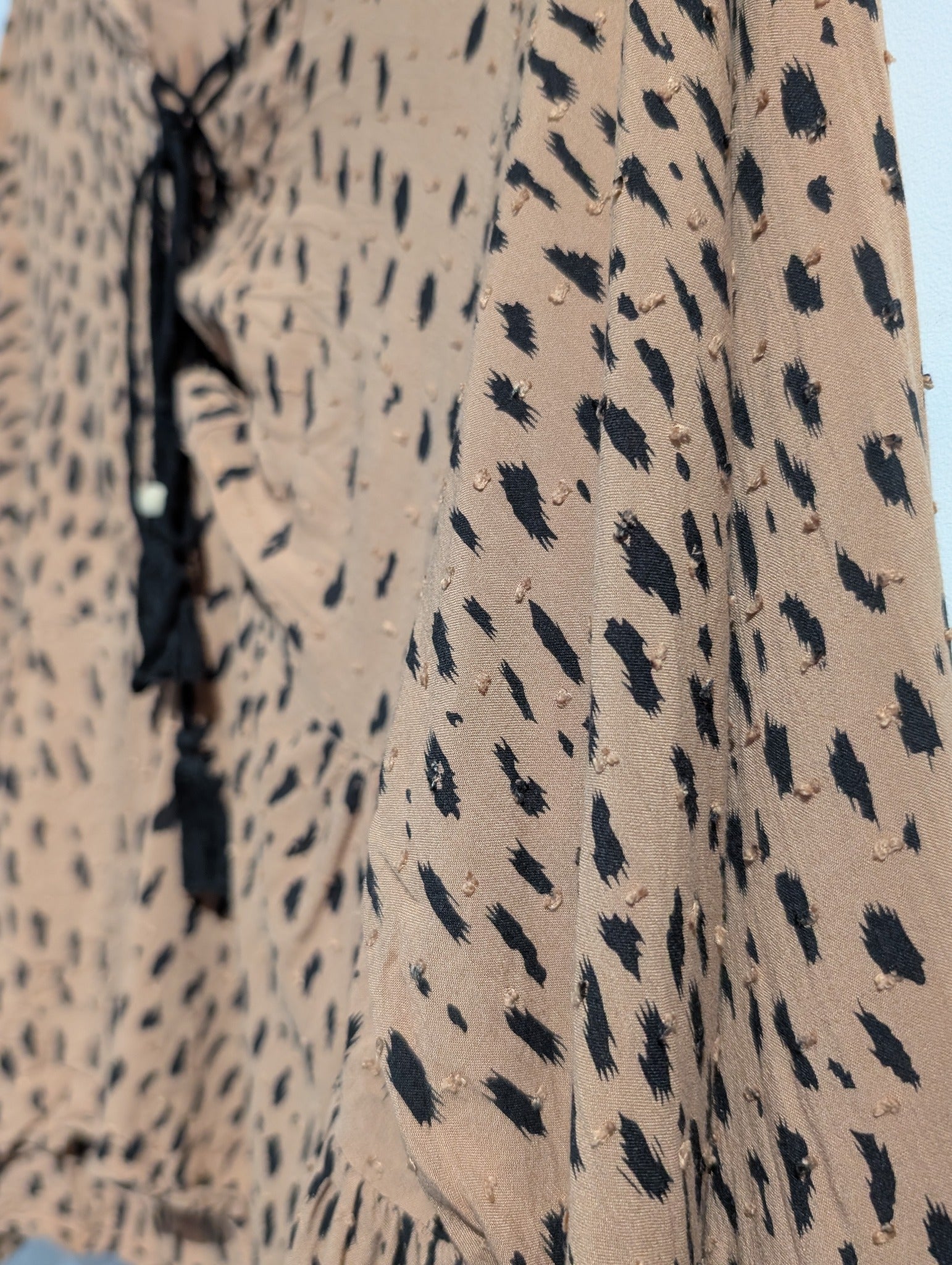 Auguste The Label Animal Print Tie Front Blouse AU 14 - Image 3