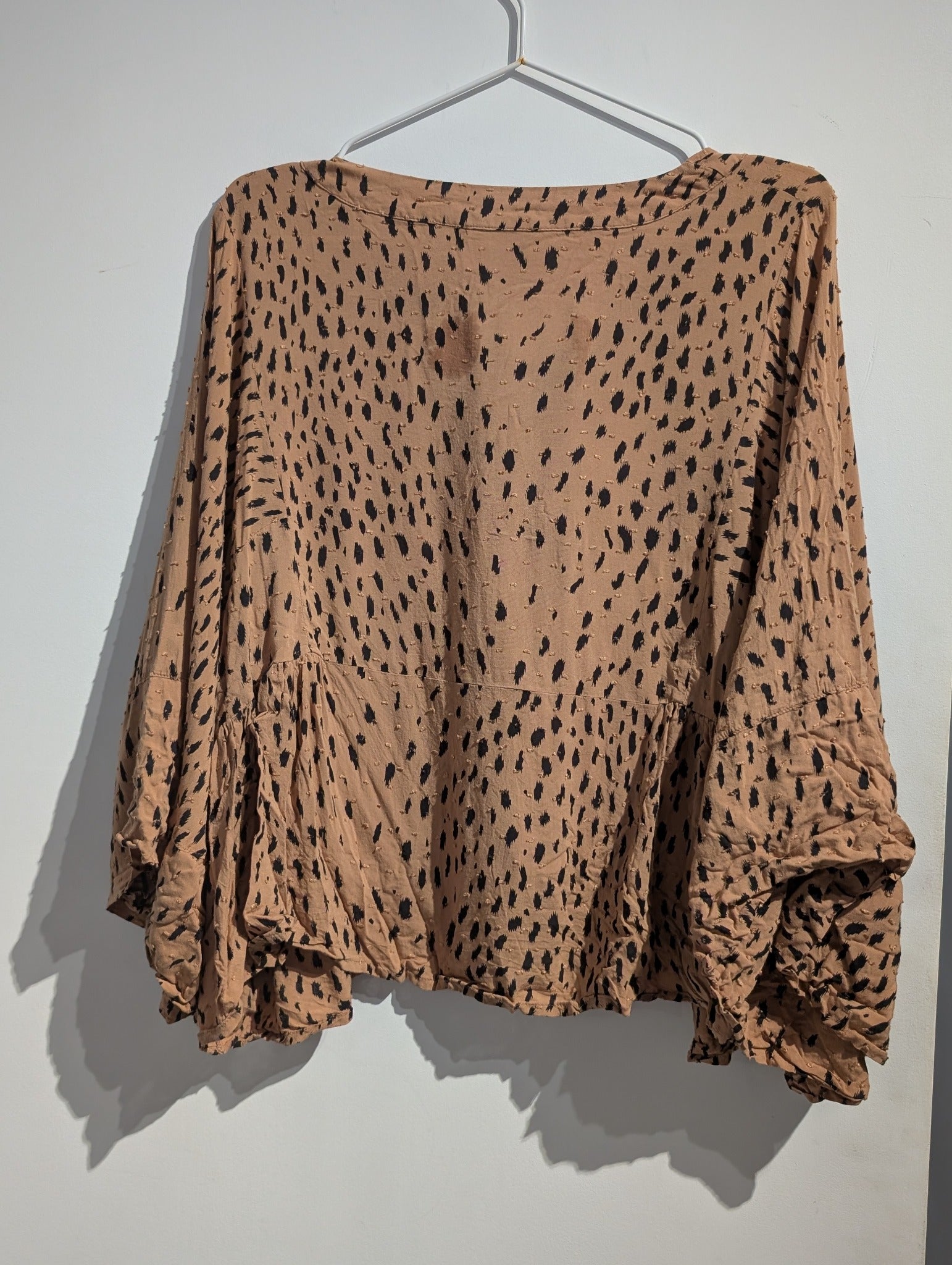 Auguste The Label Animal Print Tie Front Blouse AU 14 - Image 4