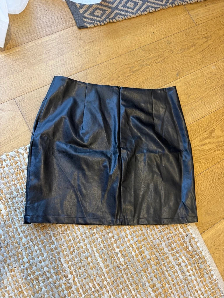 Showpo Black Faux Leather Mini Skirt - Image 5