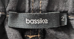 Bassike Women's Linen Shorts Dark Grey Size 2 - Image 5