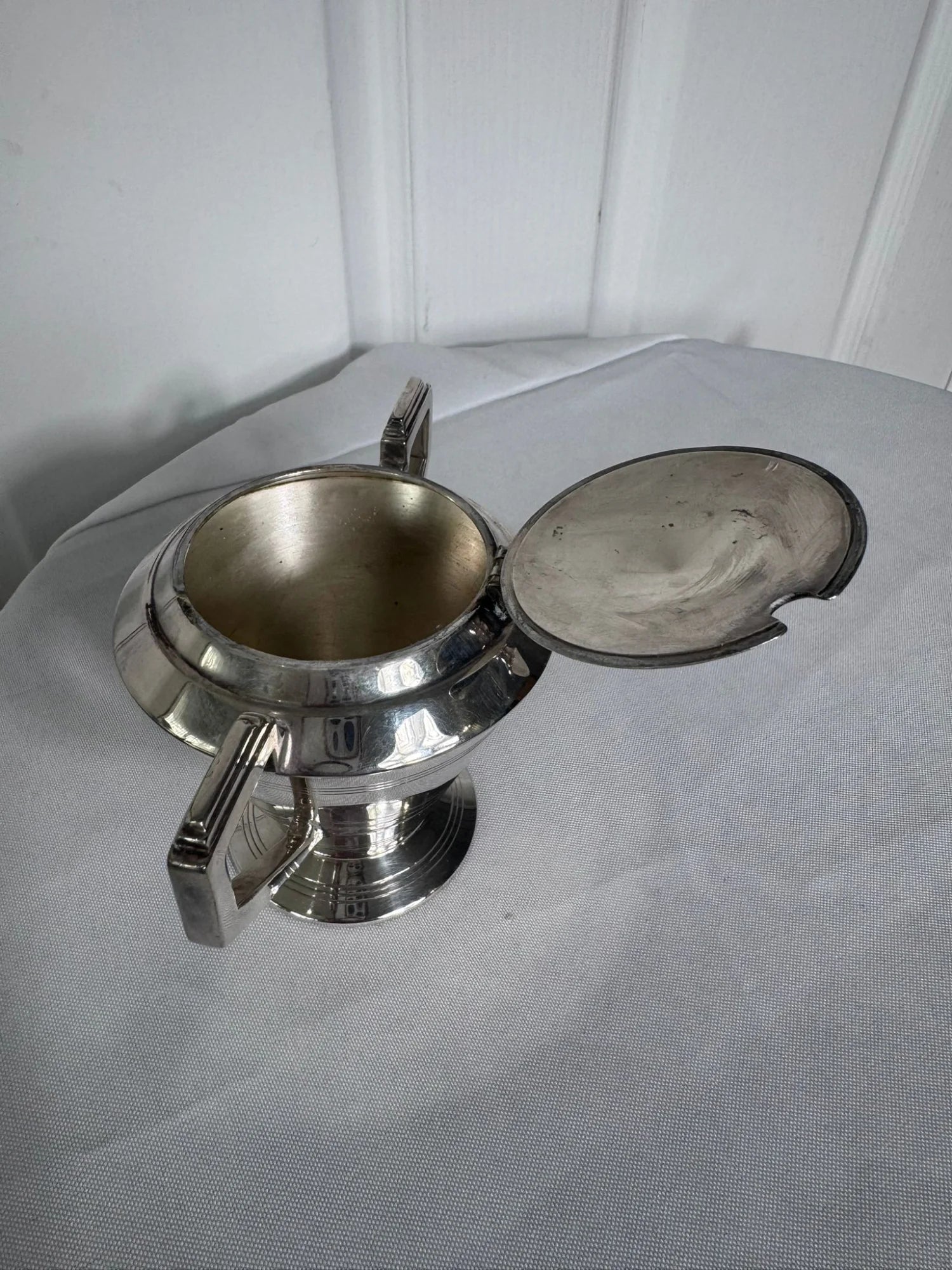 Vintage Art Deco Silver Plated Sugar Bowl With Lid - Image 5