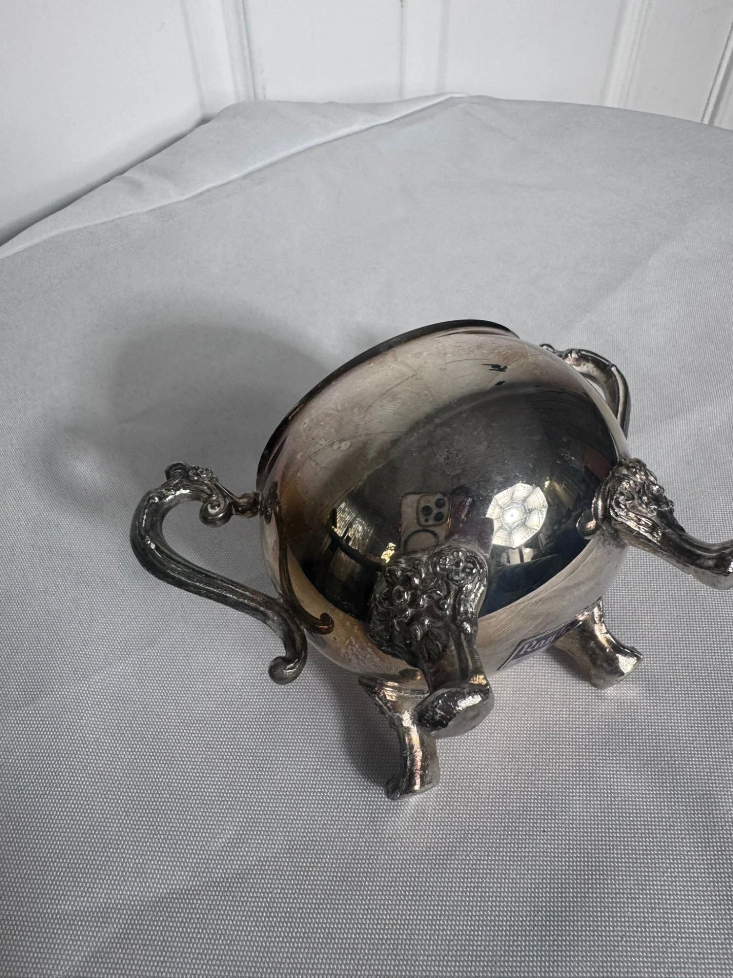 Vintage Silver Plated Two-Handled Sugar Bowl With Ornate Feet - Image 5