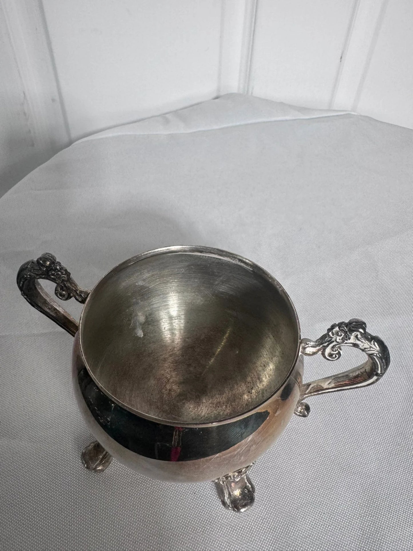 Vintage Silver Plated Two-Handled Sugar Bowl With Ornate Feet - Image 6