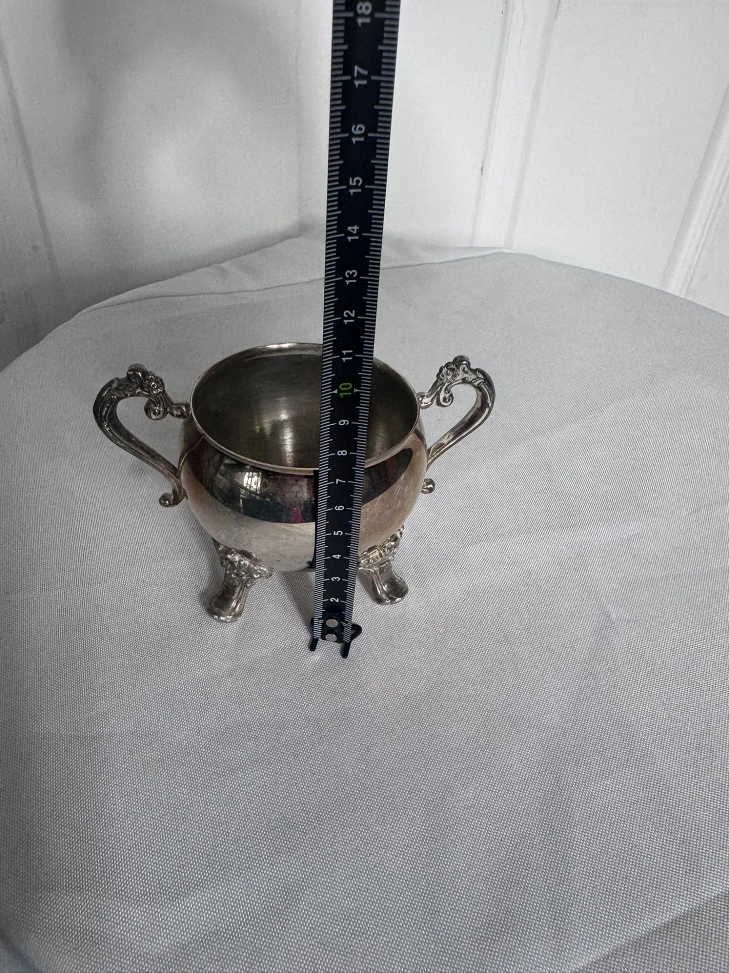 Vintage Silver Plated Two-Handled Sugar Bowl With Ornate Feet - Image 9