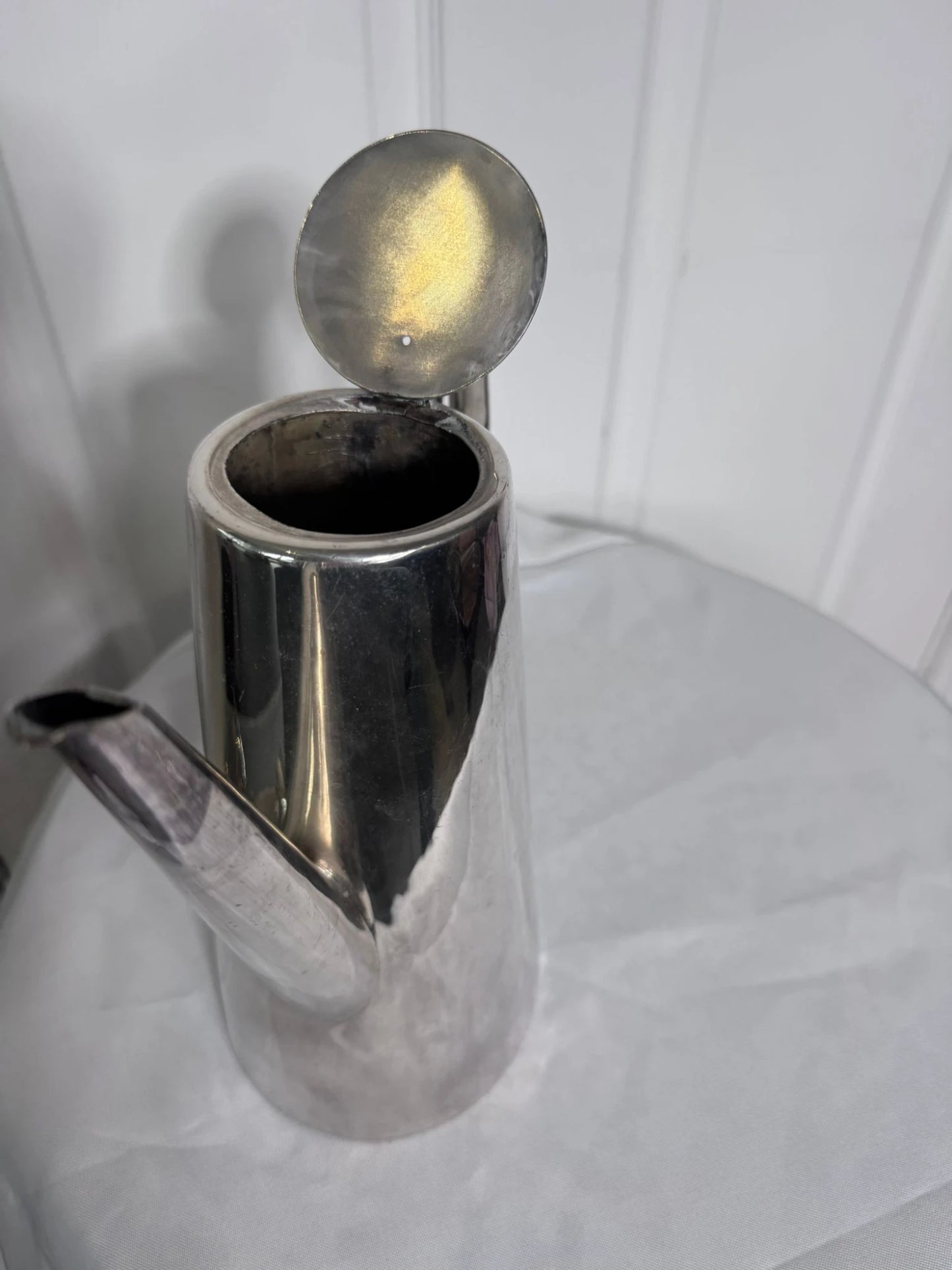 Vintage Silver Plated Tapered Coffee Pot - Elegant Mid-Century Style - Image 7