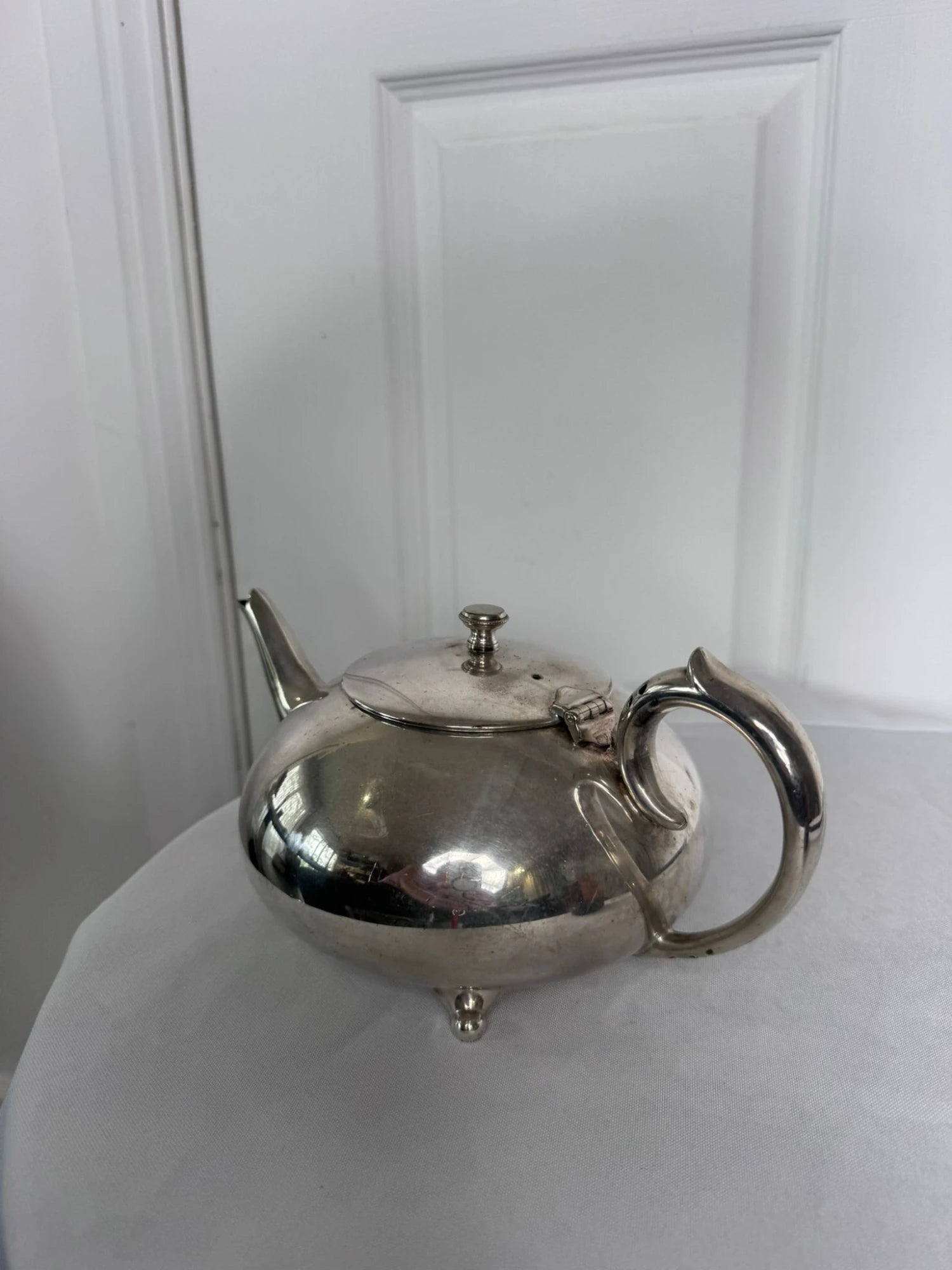 Vintage Silver Plated Teapot - Elegant Footed Design - Image 2