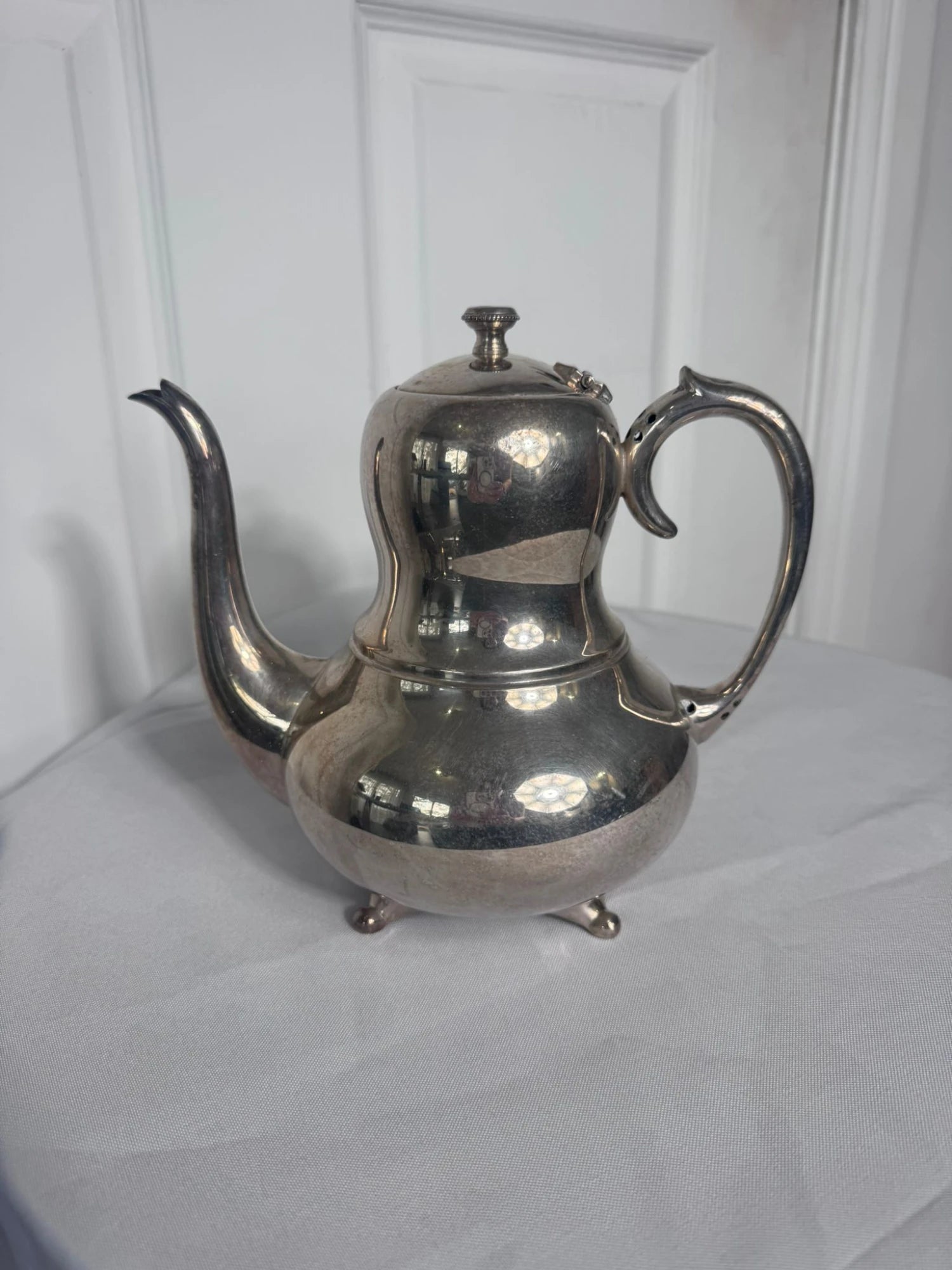 Vintage Silver Plated Teapot - Elegant Footed Design - Image 2