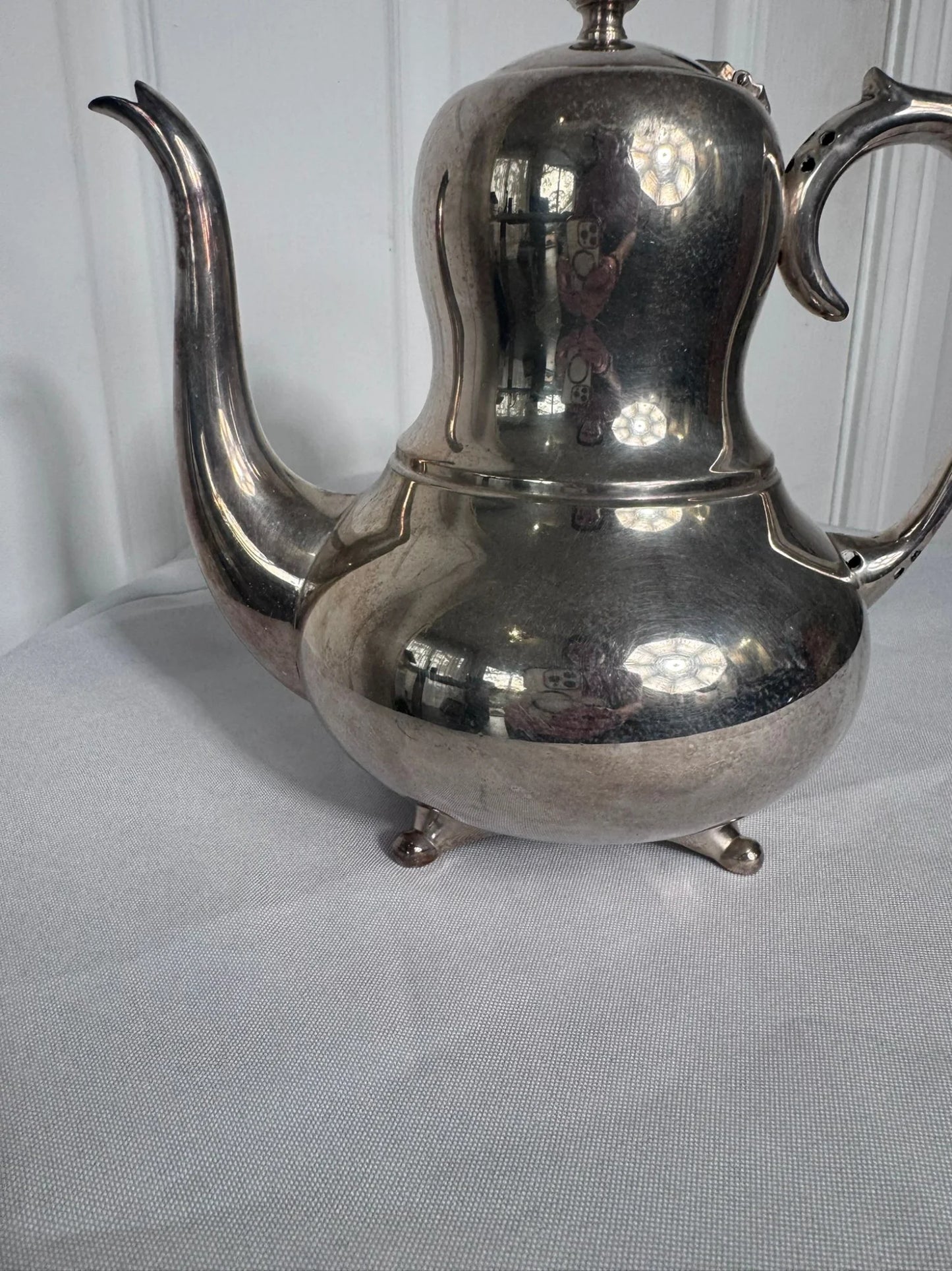 Vintage Silver Plated Teapot - Elegant Footed Design - Image 6