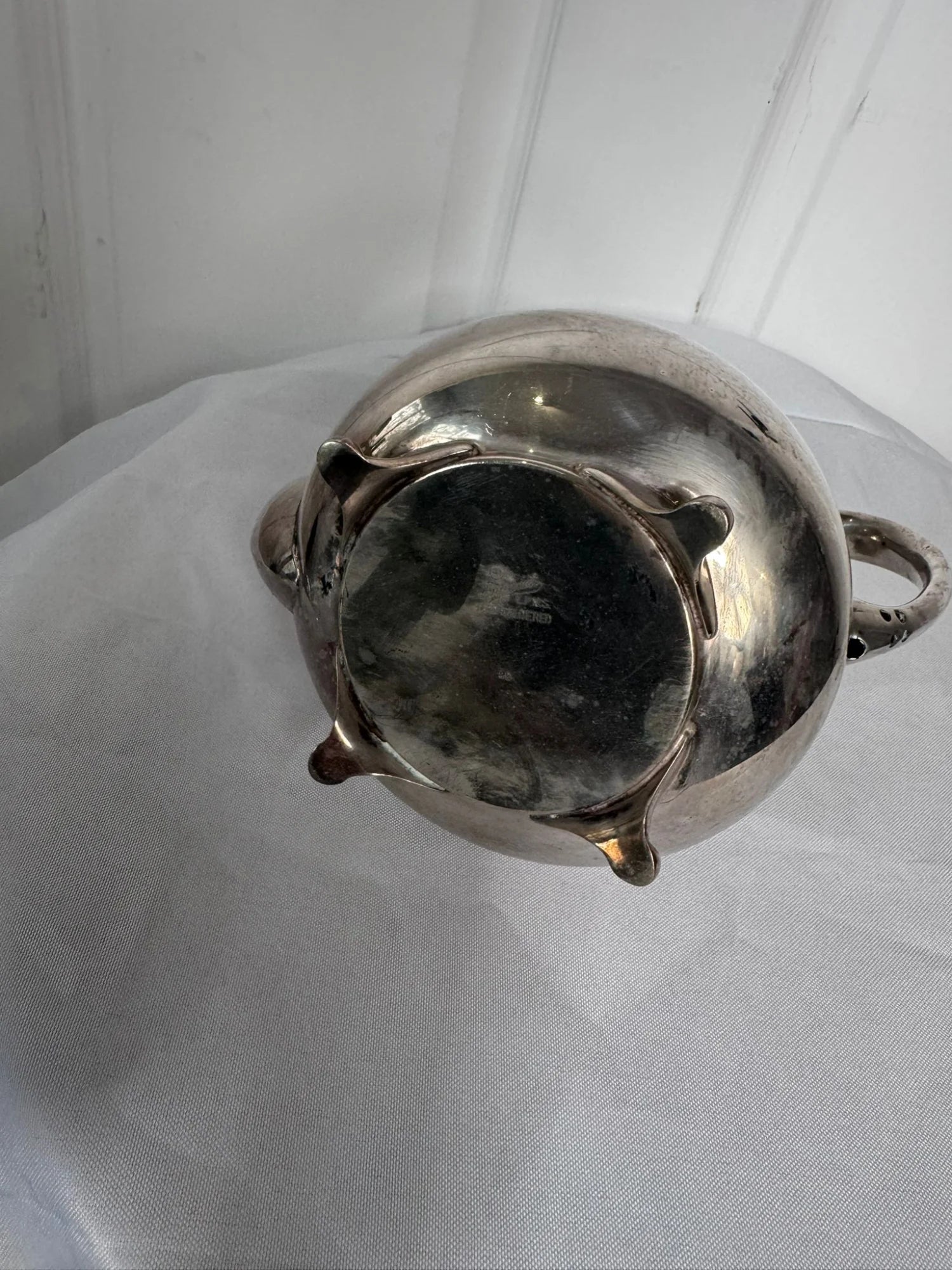 Vintage Silver Plated Teapot - Elegant Footed Design - Image 7