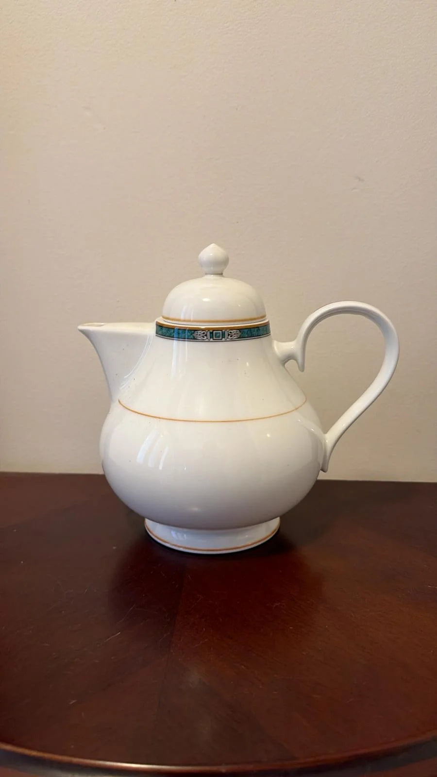 Noritake Legendary Green Teapot - Image 1