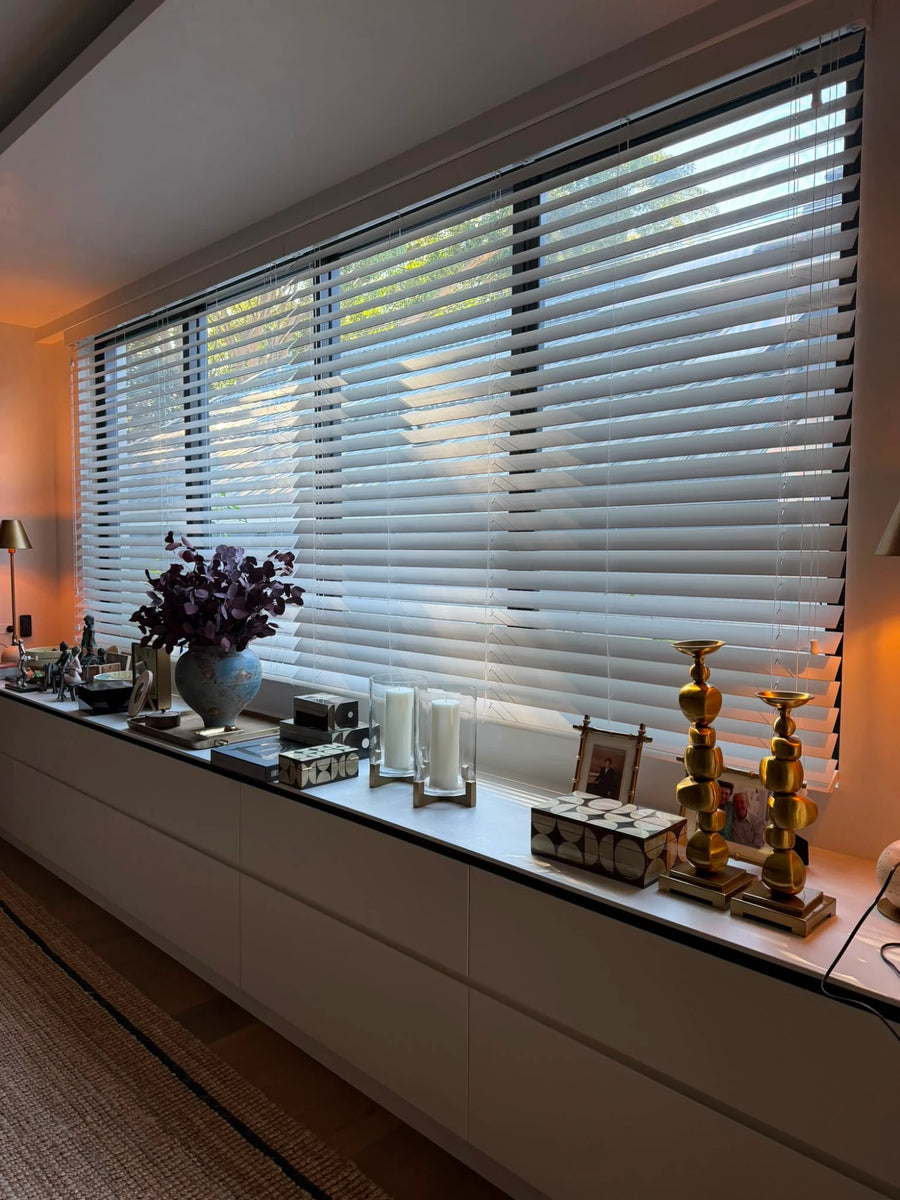 Timber Venetian Blinds 63mm Slats Spruce 202cm x 160cm Set of 2 - Image 4