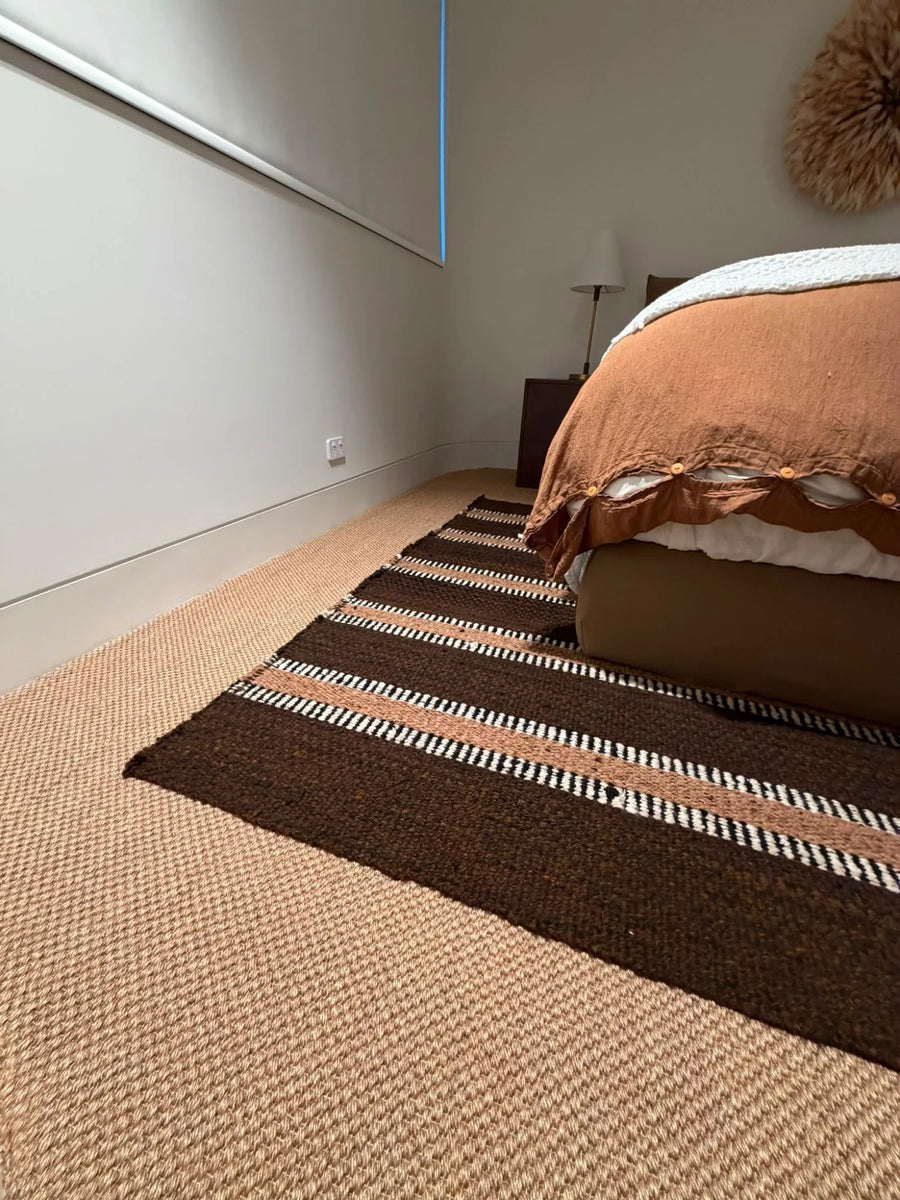 Pampa Vera Linear Wool Area Rug - 200cm x 300cm - Image 3