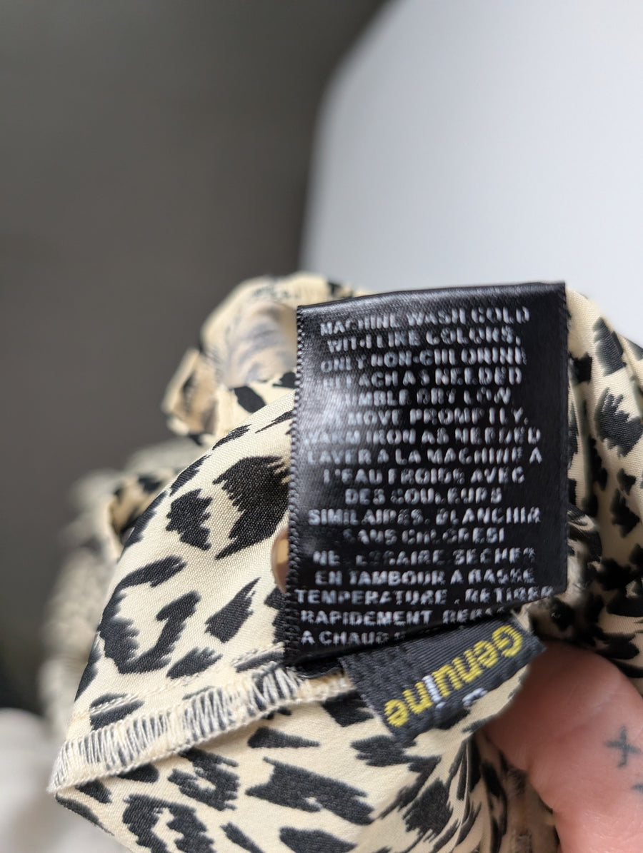 Volcom Corpo Class Leopard Print Shirt Dress Size S - Image 7