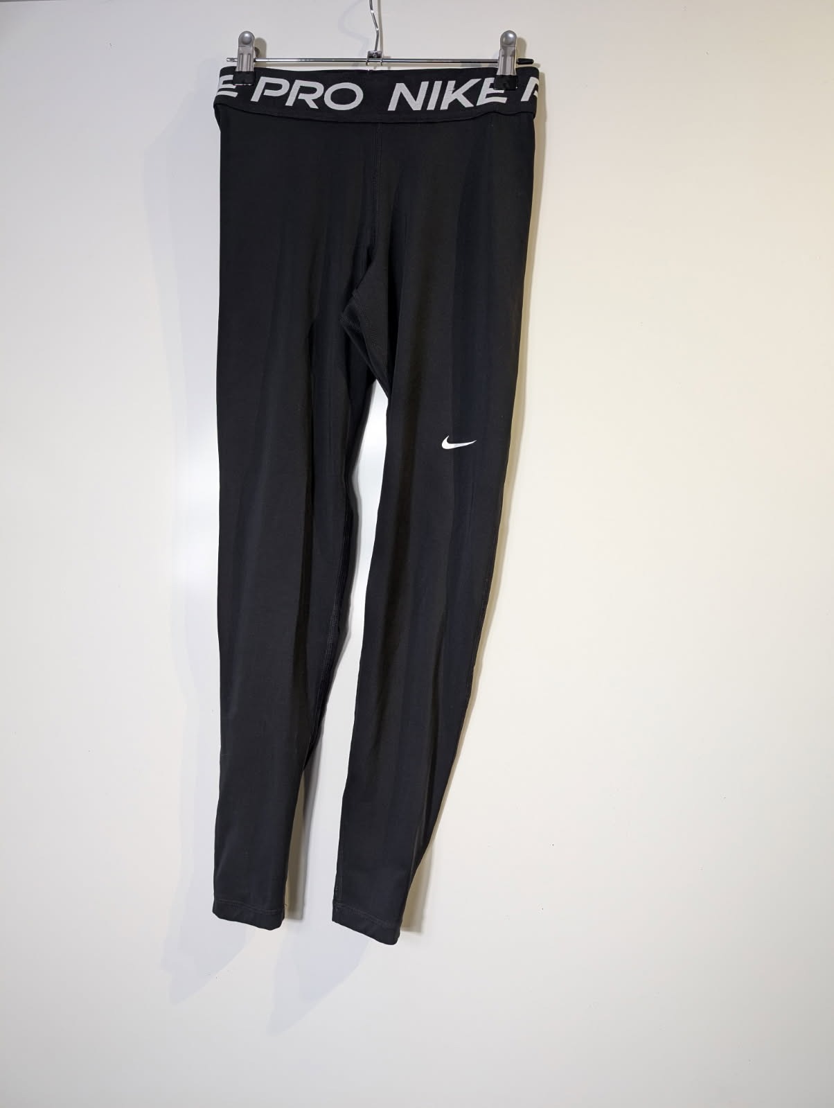 Nike Pro Women's Training Leggings Black Mid-Rise Size S - Image 6