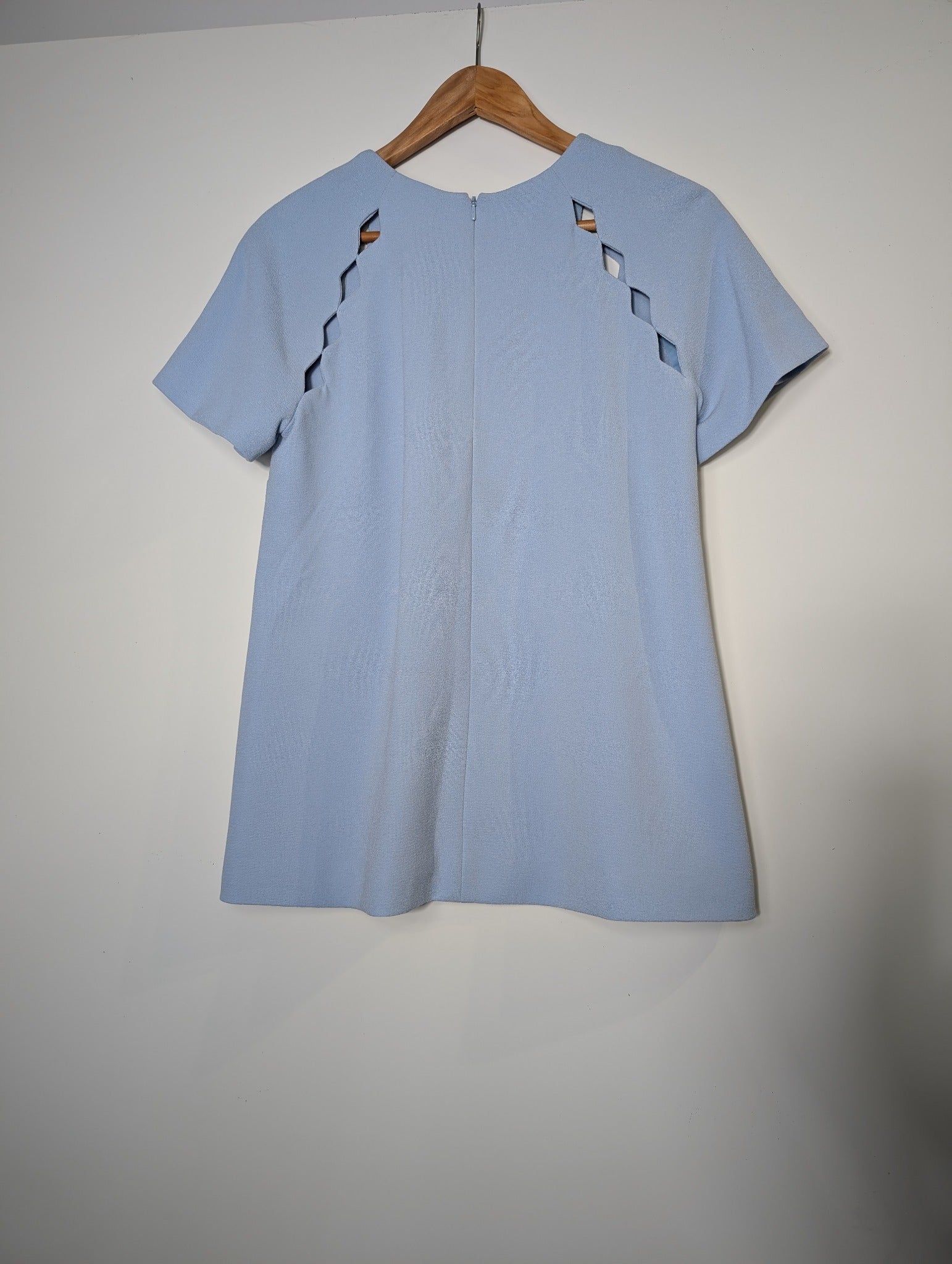 Rebecca Vallance Scalloped Cutout Blouse Light Blue AU 8 - Image 3