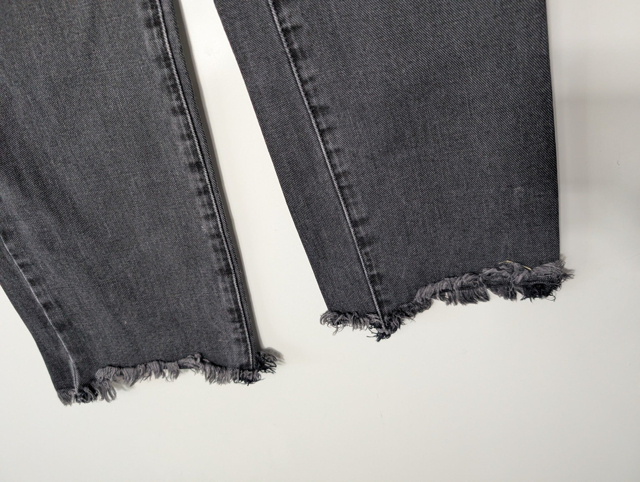 Ksubi High-Rise Denim Jeans Washed Black Raw Hem Size 23 - Image 3
