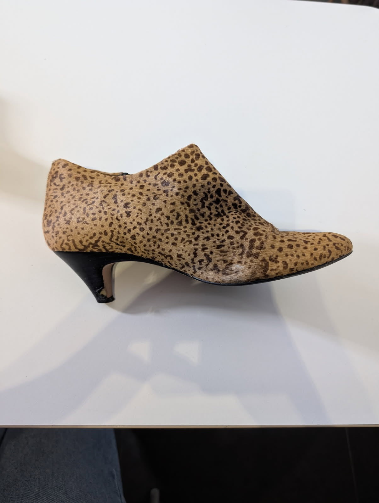 Diana Ferrari Leopard Print Calf Hair Kitten Heel Ankle Boots - Size 9.5 - Image 3