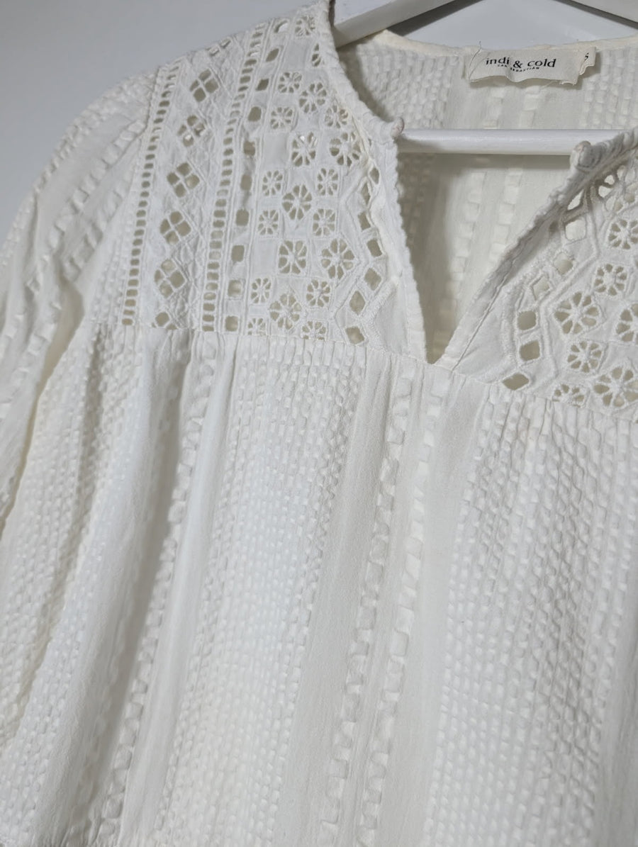 Indi & Cold Eyelet Lace Long Sleeve Blouse White XS - Image 2