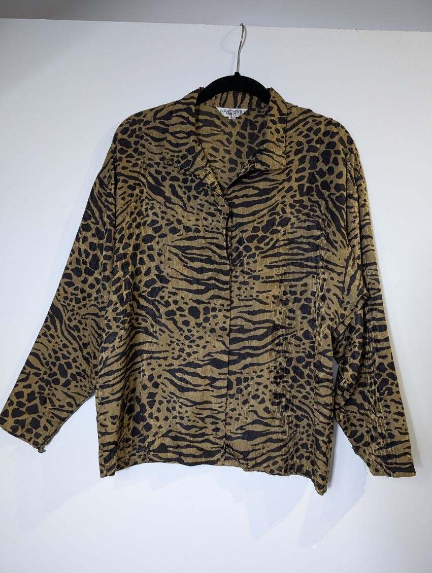 JMT Exclusively Designed Silk Shirt Leopard Print Size 34 - Image 2