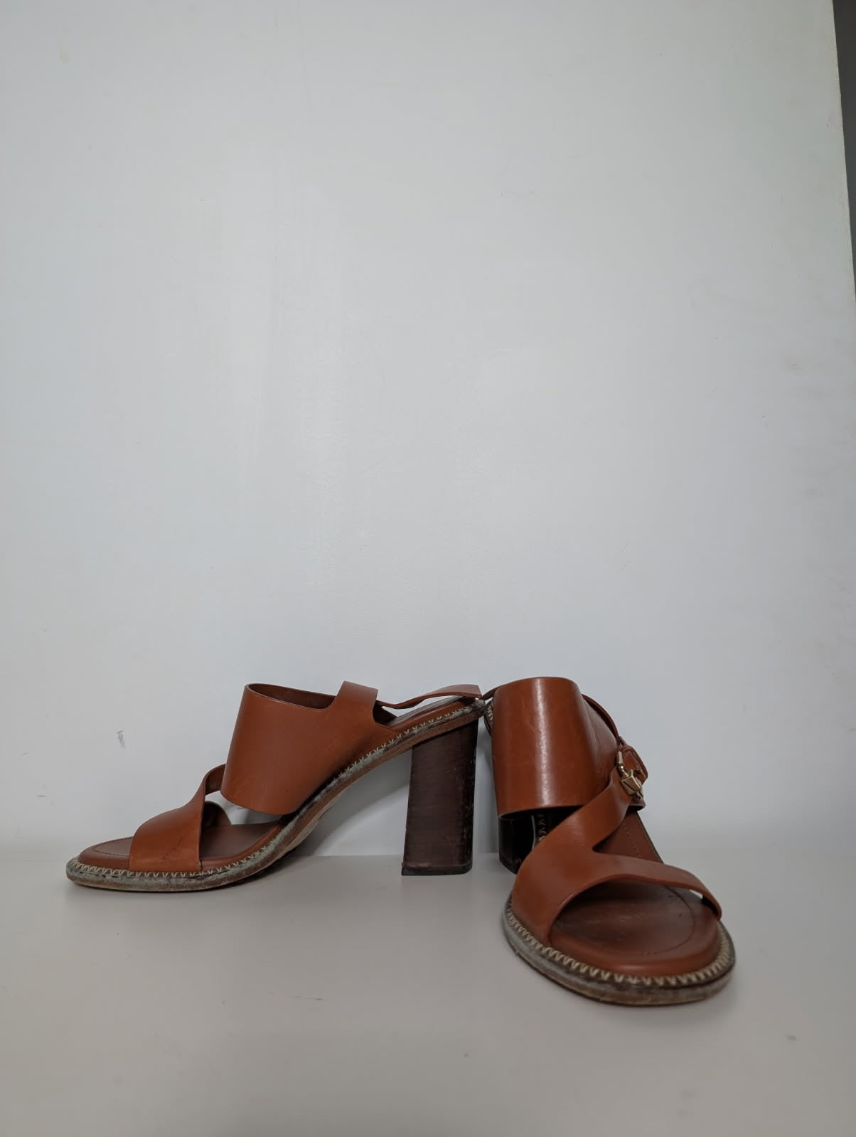 Tod's Leather Block Heel Sandals - Elegant Italian Crafted Tan Brown - Image 2