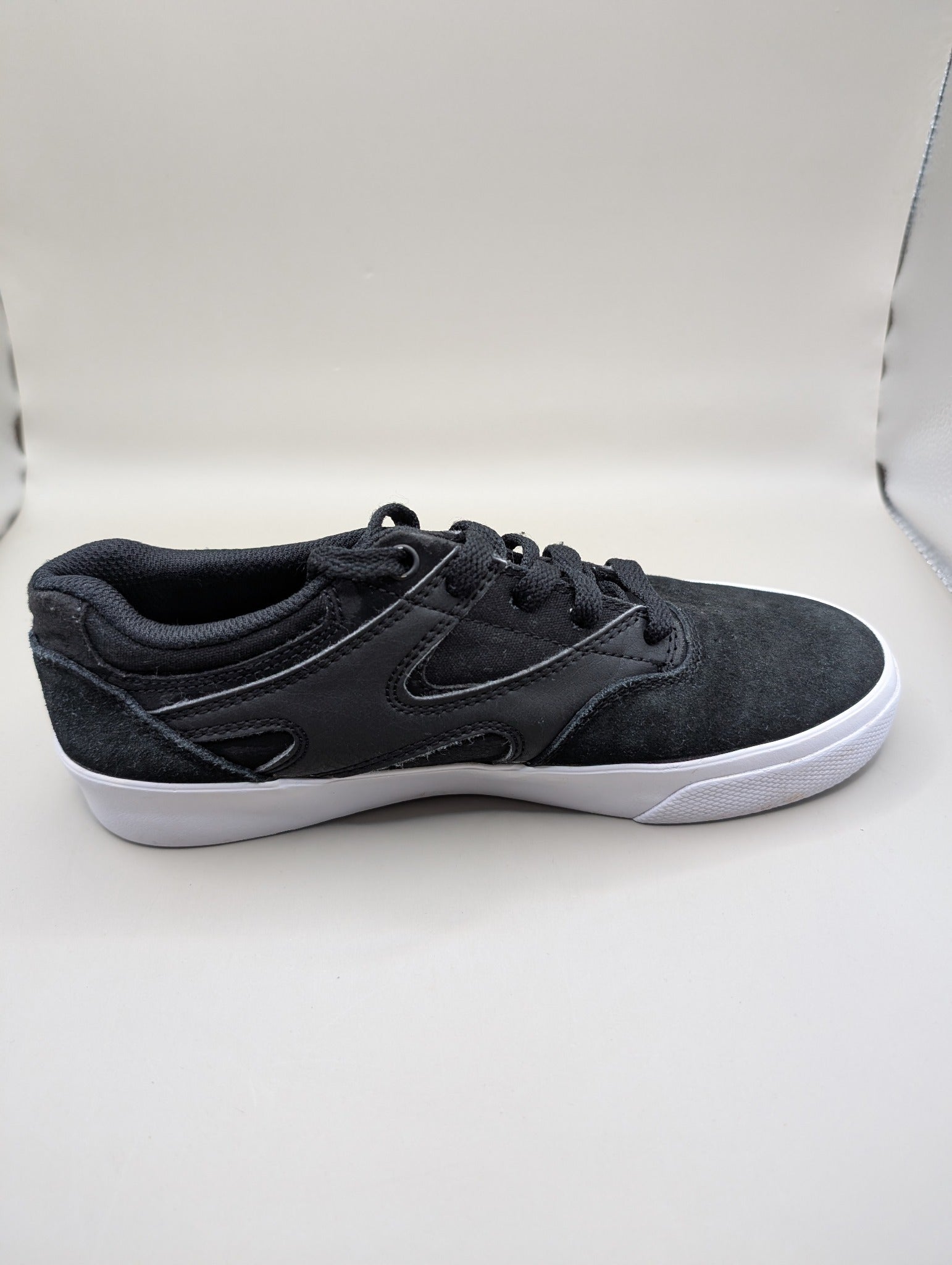 DC Shoes Kalis Vulc Youth Sneakers Black US 5 - Image 2