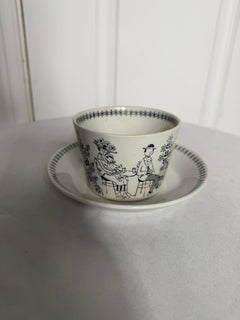 Vintage Arabia Finland Emilia Tea Cup & Saucer Set - 8 Piece Collection - Image 2