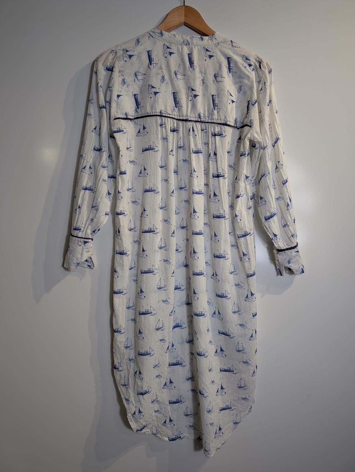 Marie Louise de Mar Sailboat Print Nightshirt White/Blue - Image 2