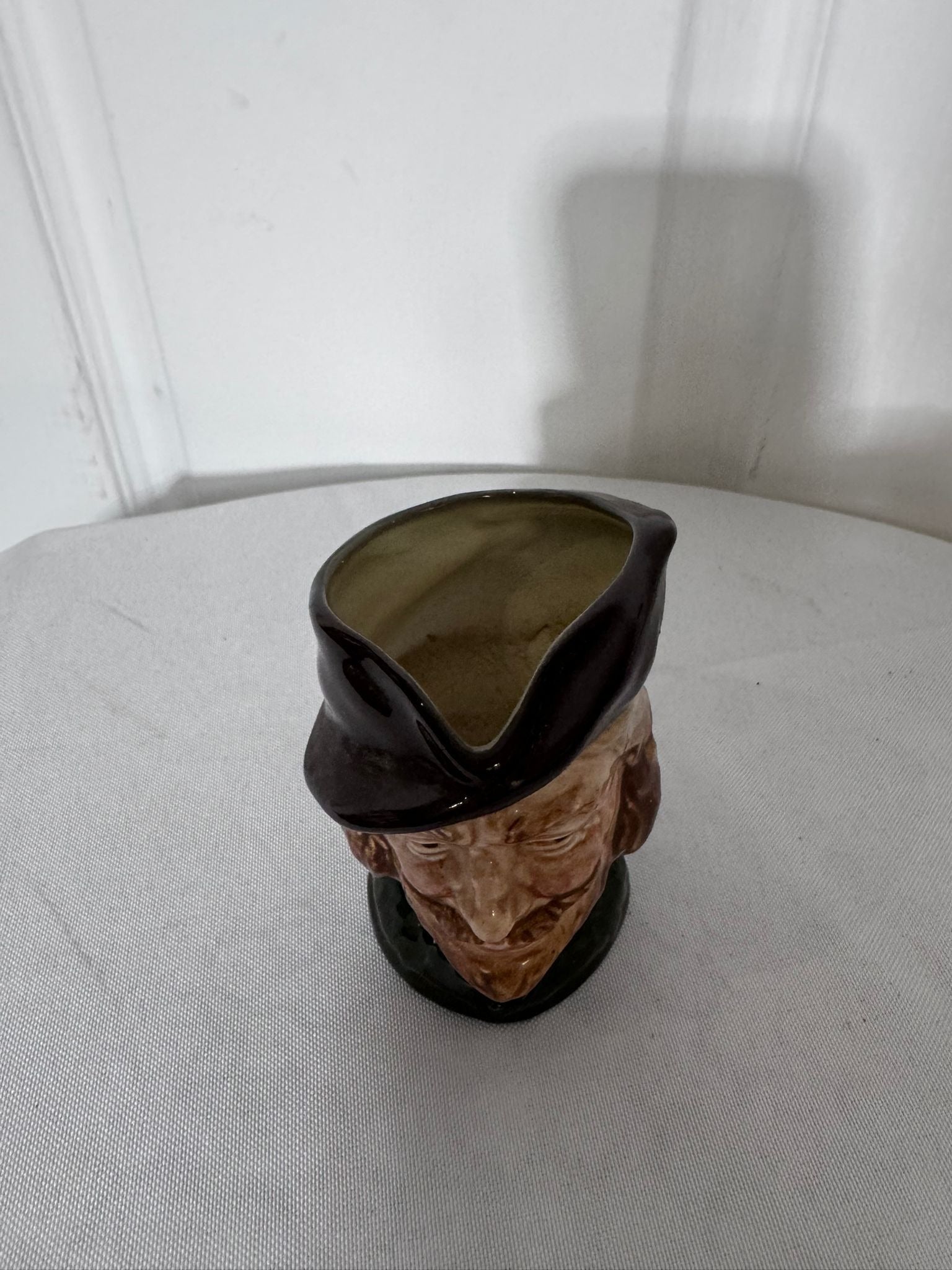 Royal Doulton Robin Hood Character Jug Vintage Toby Mug 1946 England  - Image 2