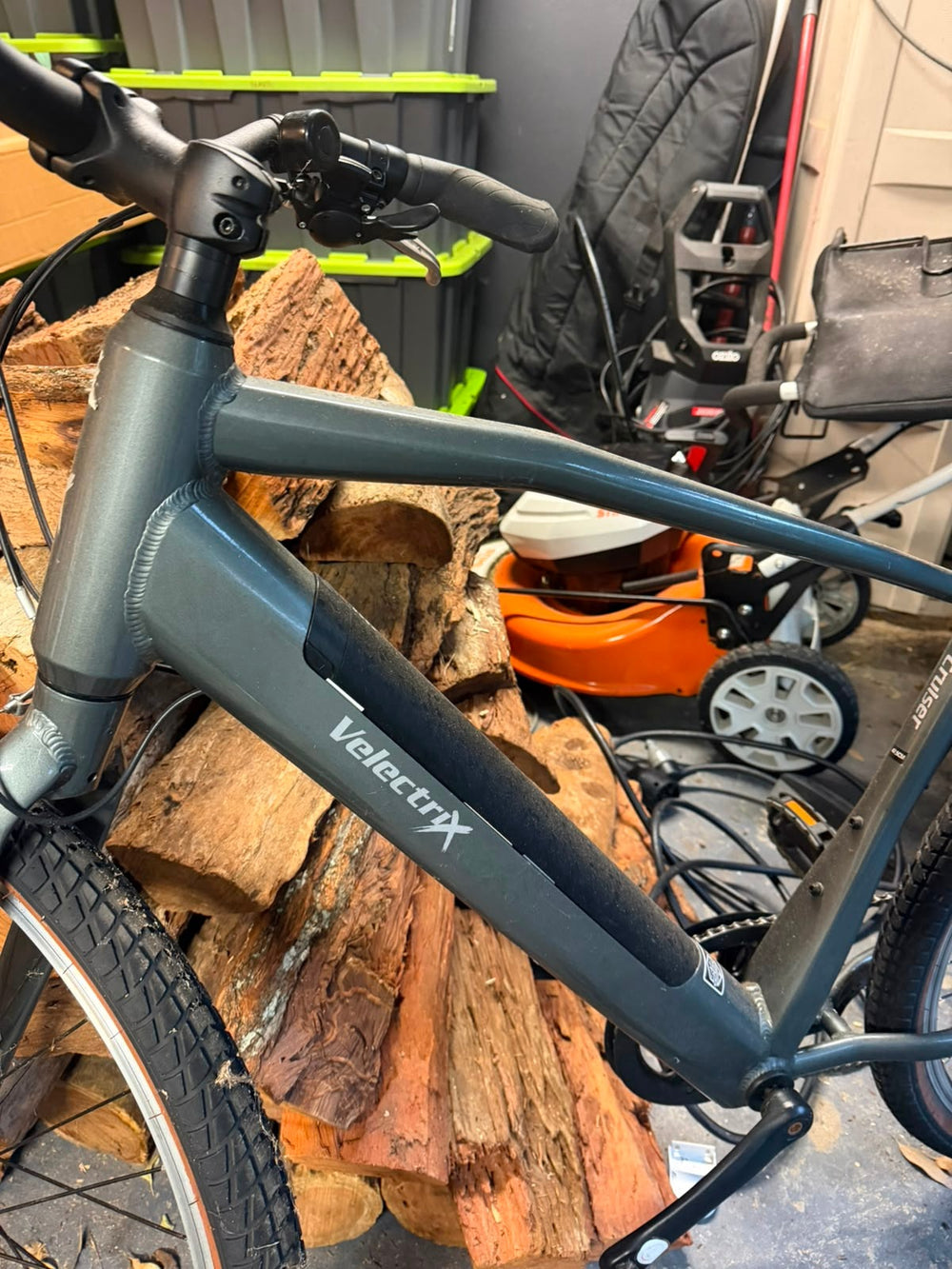 Velectrix Cruiser Electric Bike Grey 47.5cm Frame - Image 2